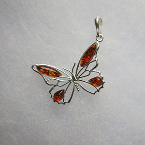 Pendentif papillon goutte d'Ambre - bijou ambre et argent